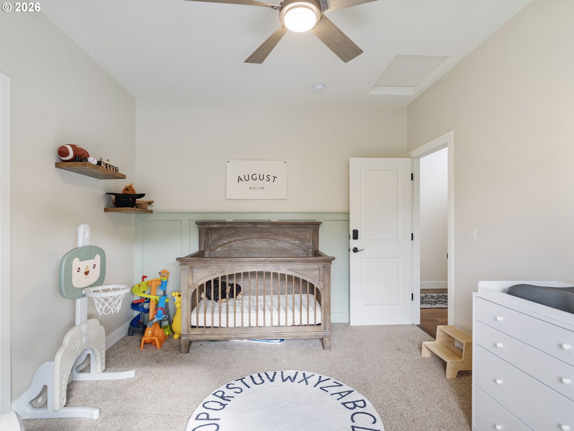 4081 Southwest Binford Avenue Gresham, OR 97080 - Photo 35 of 43 a view of livingroom with furniture and toys