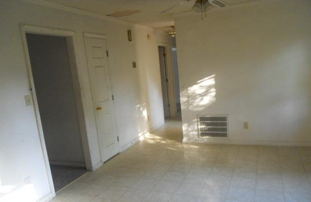 448 Ridgewood Road Tarboro, NC 27886 - Photo 5 of 10 Additional Photo
