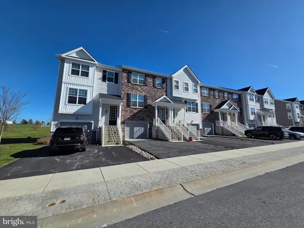 $3,095 | 1928 Boulder Drive, Downingtown, PA 19335