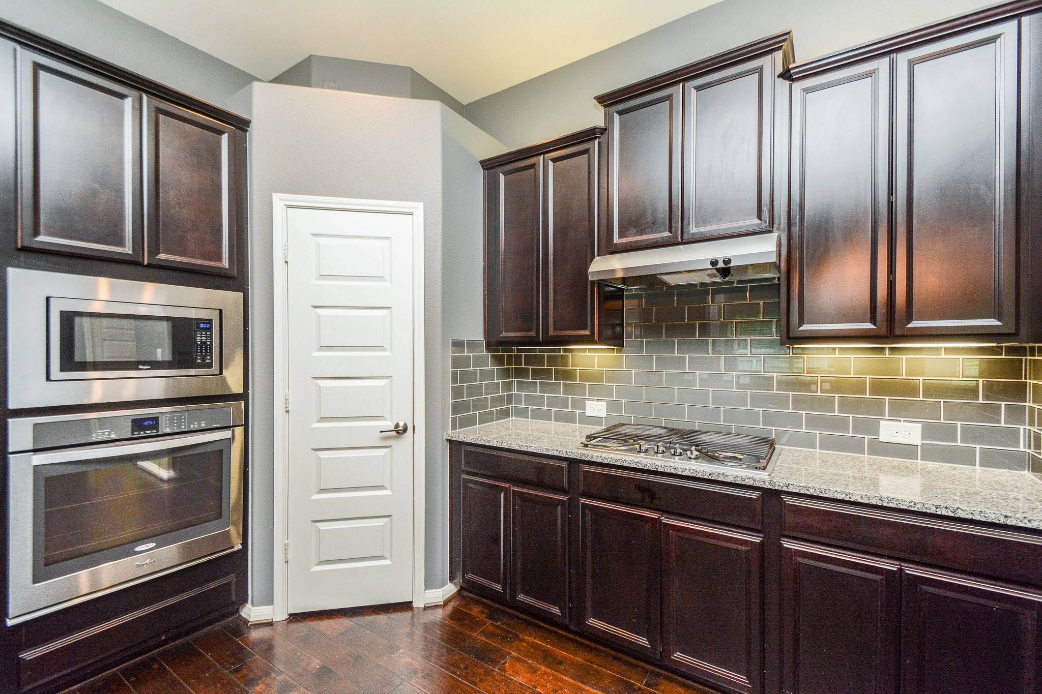 7039 Villa Mountain Lane Spring, TX 77379 - Photo 12 of 28 kitchen