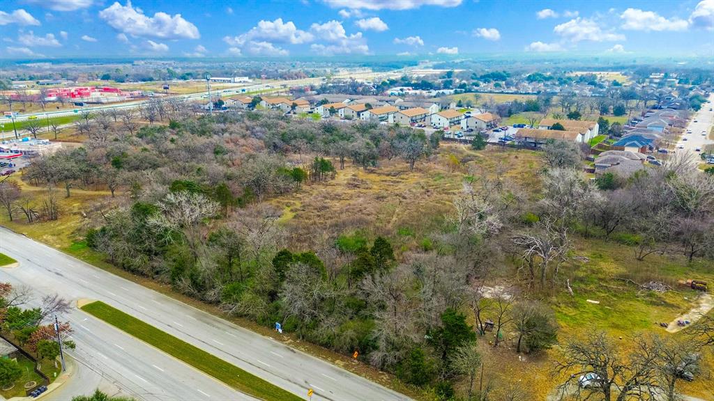 1900 South Beltline Road Dallas, TX 75253 - Photo 2 of 12 a view of a city