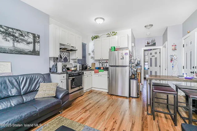 $1,374,000 | 242 Targee Street | Stapleton