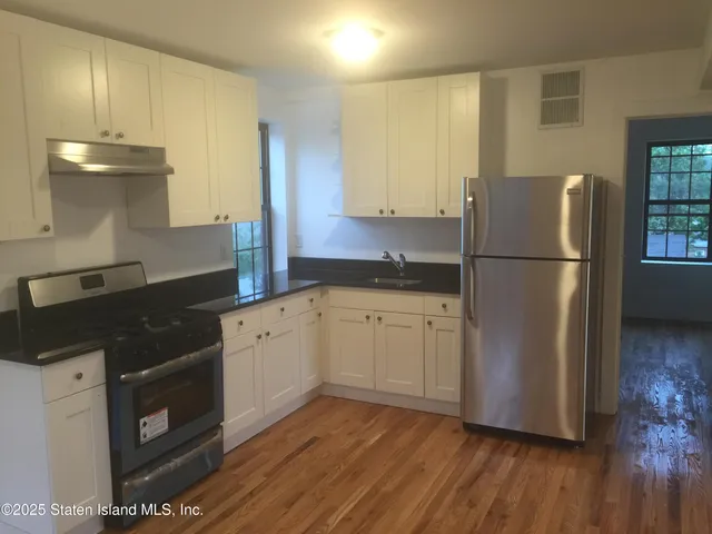 $1,374,000 | 242 Targee Street | Stapleton