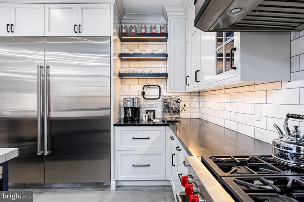 $1,650,000 | 17 Chadwick Drive, Dover, DE 19901