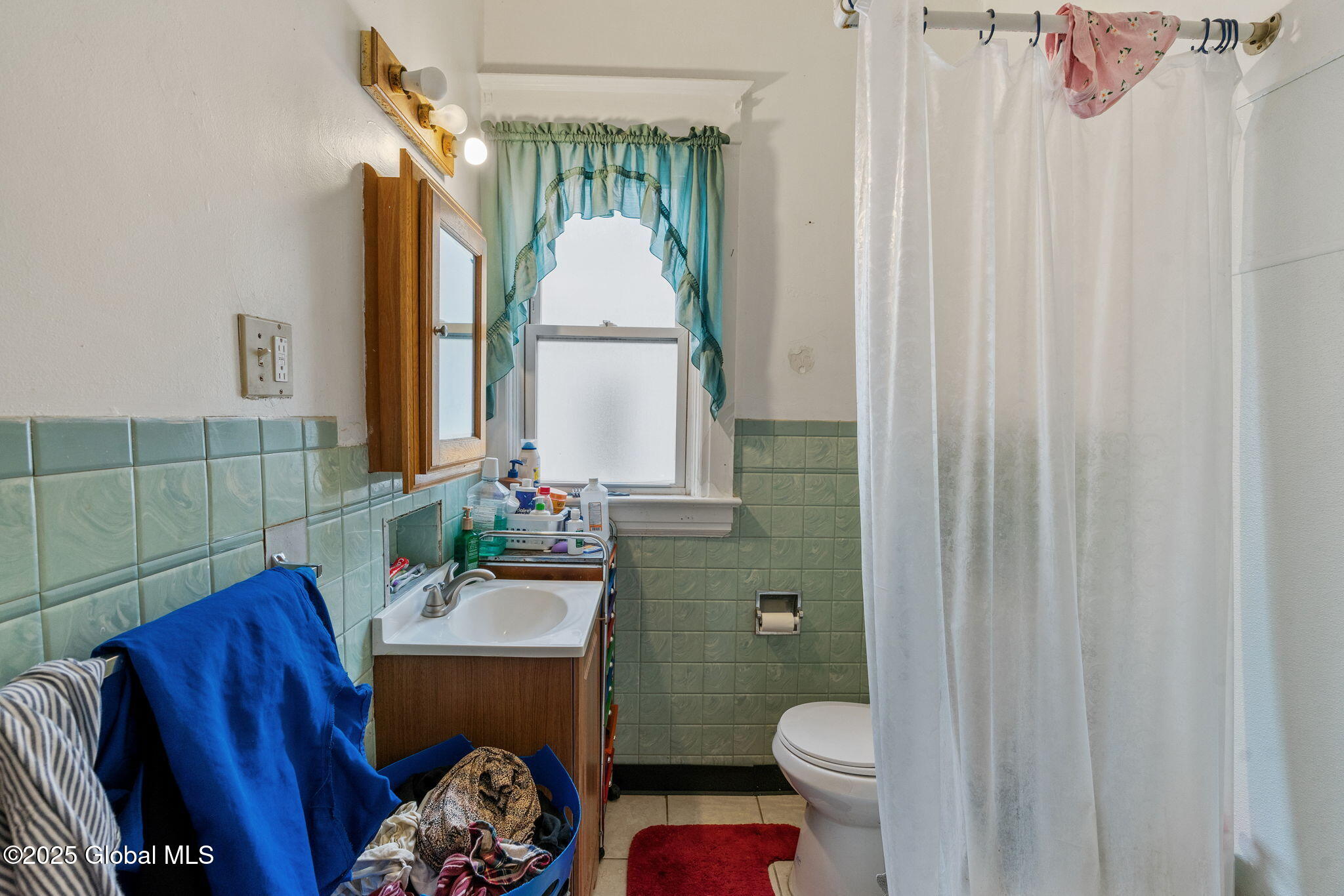 1491 Rugby Road Schenectady, NY 12308 - Photo 5 of 25 5-web-or-mls-1491-rugby-rd