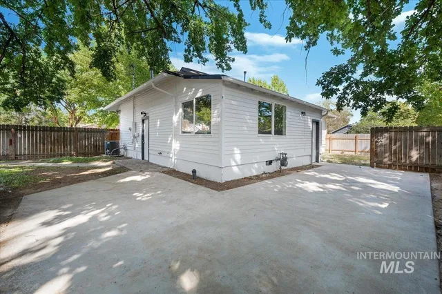 $449,000 | 1704 Blaine Street, Caldwell, ID 83605