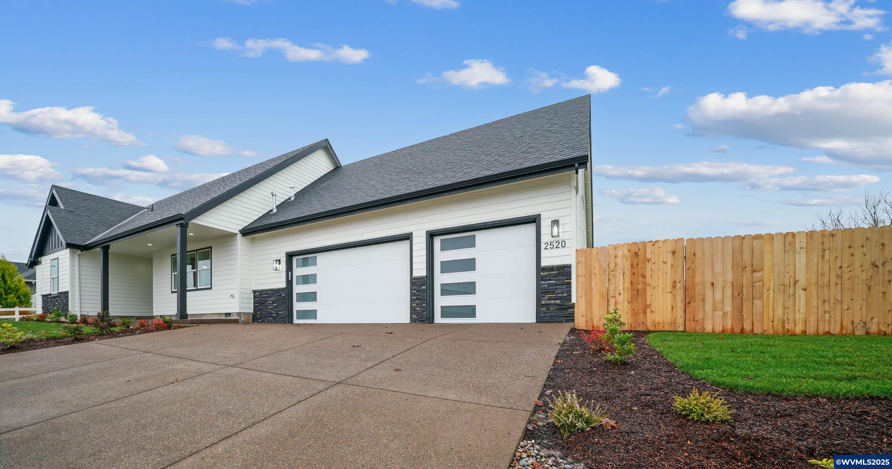 2520 River Stone Loop Northeast Albany, OR 97321 - Photo 2 of 50 Gallery Image 2