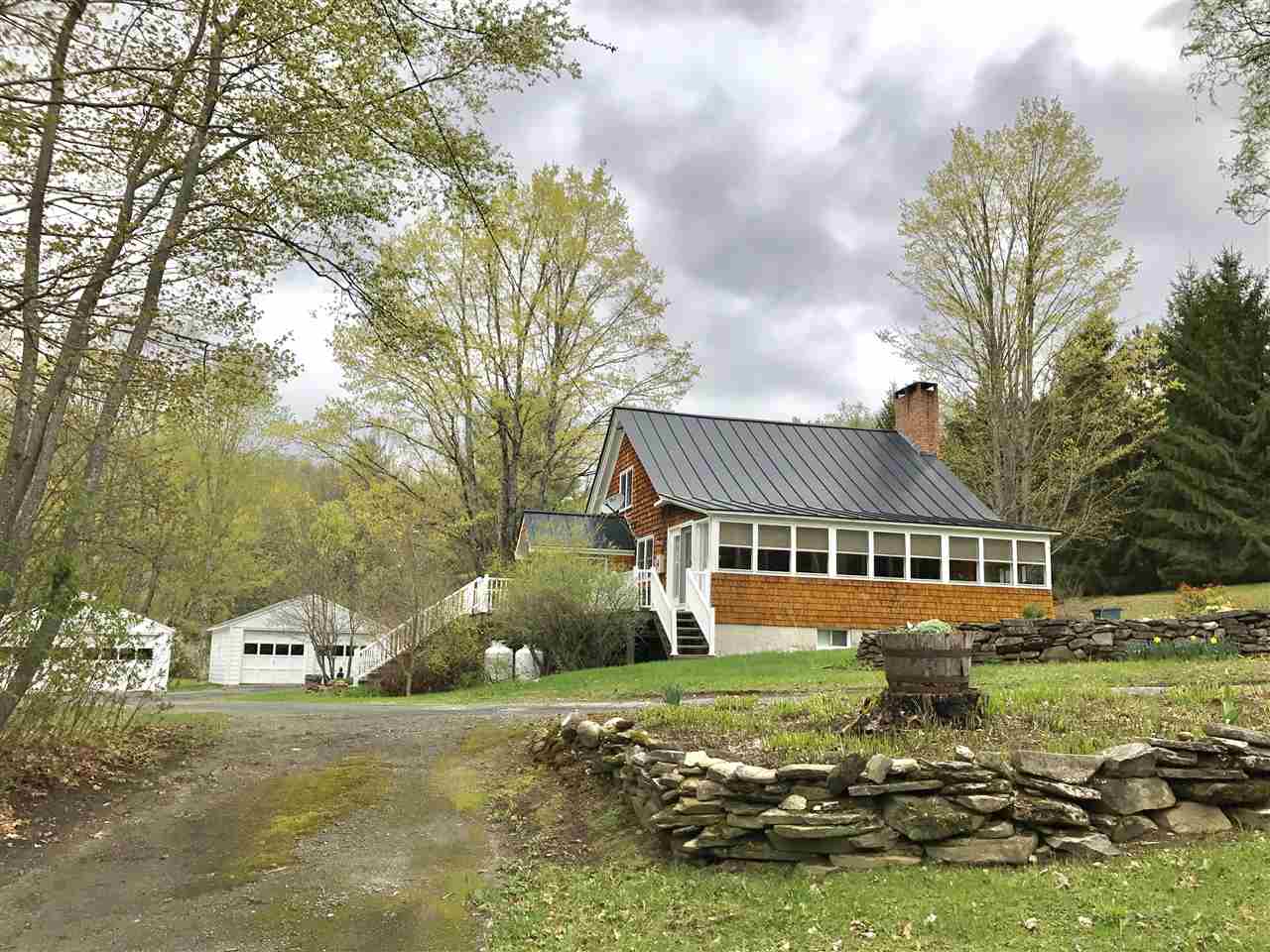 95 Chapel Hill Road Norwich, VT 05055 - Photo 1 of 34 Gallery Image 1