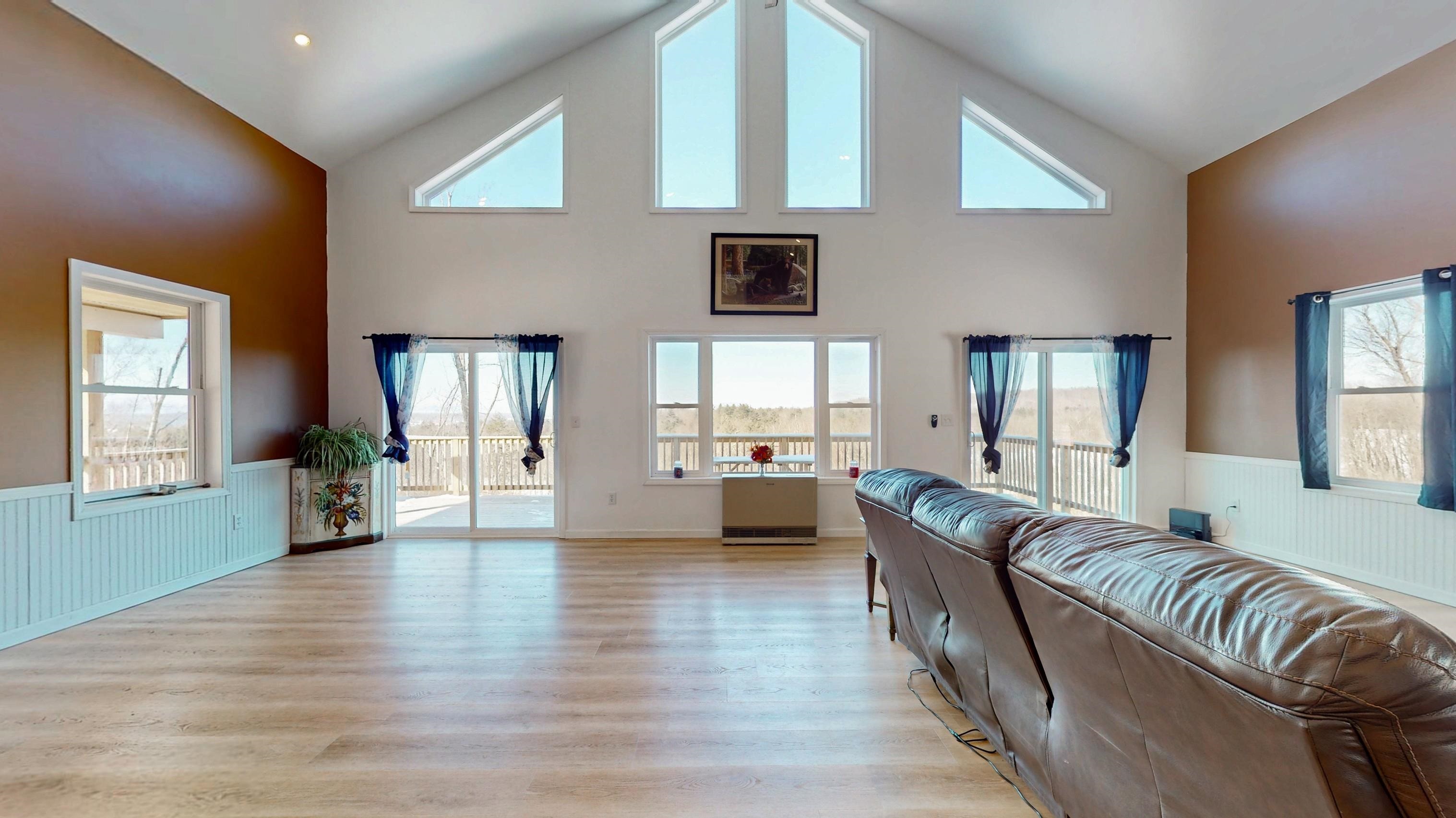 1185 Upper Plains Road Salisbury, VT 05769 - Photo 9 of 35