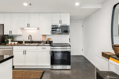 $845,000 | 2002 3rd Street, Unit 114, San Francisco, CA 94107