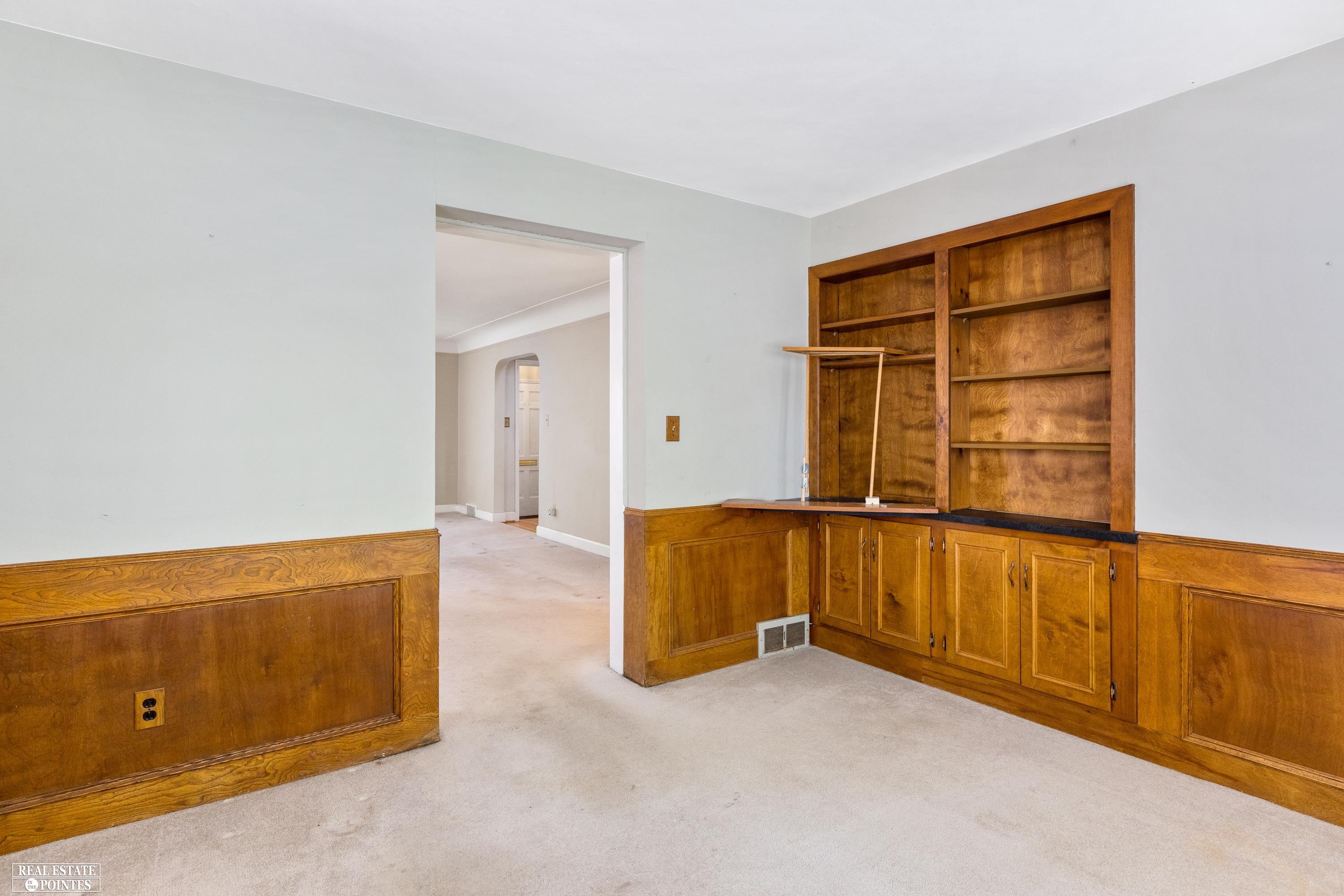 897 Washington Road Grosse Pointe, MI 48230 - Photo 9 of 34