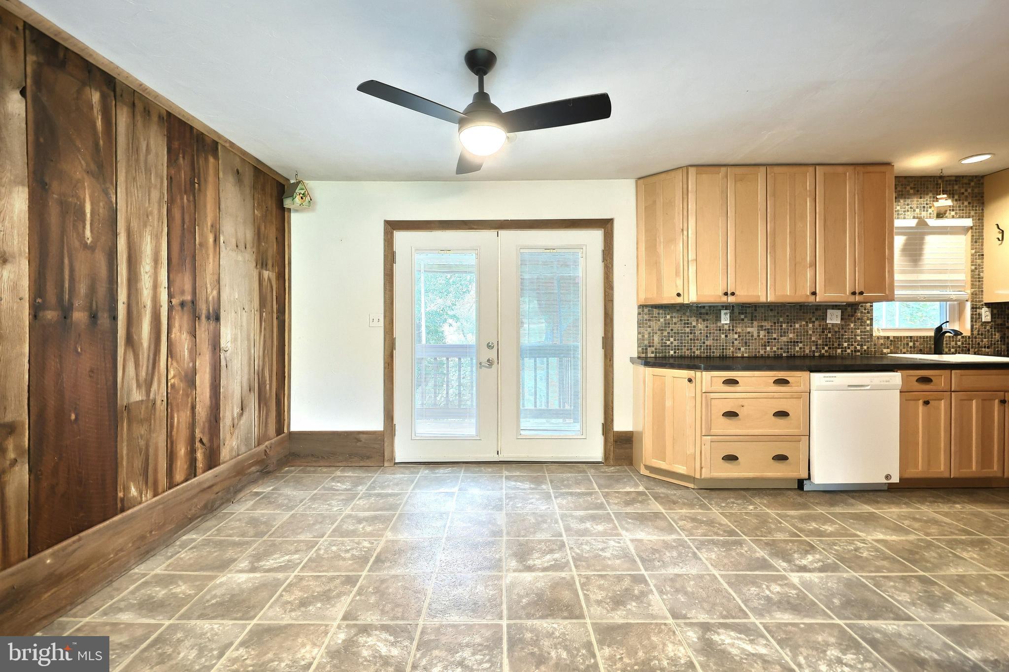 14754 Lowe Road Stewartstown, PA 17363 - Photo 12 of 50 Gallery Image 12