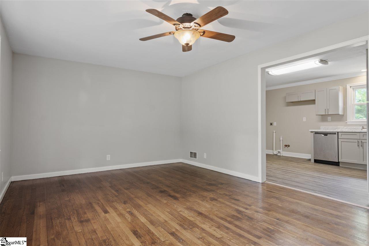 438 Old Boiling Springs Road Spartanburg, SC 29303 - Photo 8 of 25 Gallery Image 8