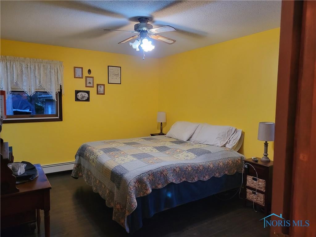 16710 Potter Road Weston, OH 43569 - Photo 25 of 43 Primary Bedroom
