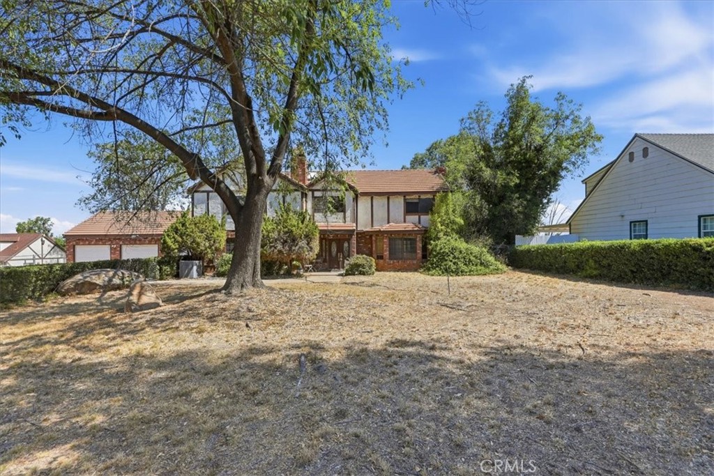 17394 Sunset View Drive Riverside, CA 92504 - Photo 8 of 62