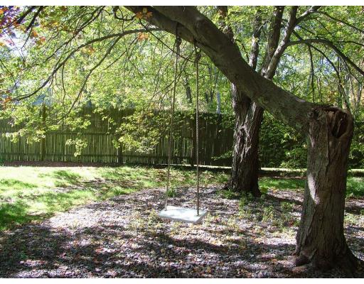 398 South Main Street Raynham, MA 02767 - Photo 7 of 12