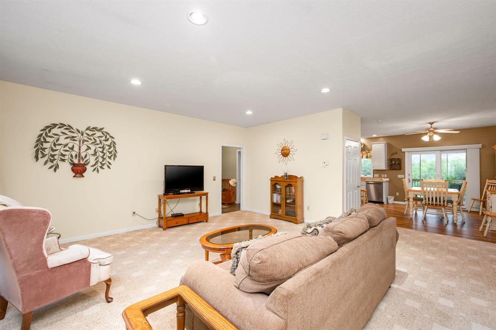 322-233 Dick Road Renfrew, PA 16001 - Photo 23 of 50