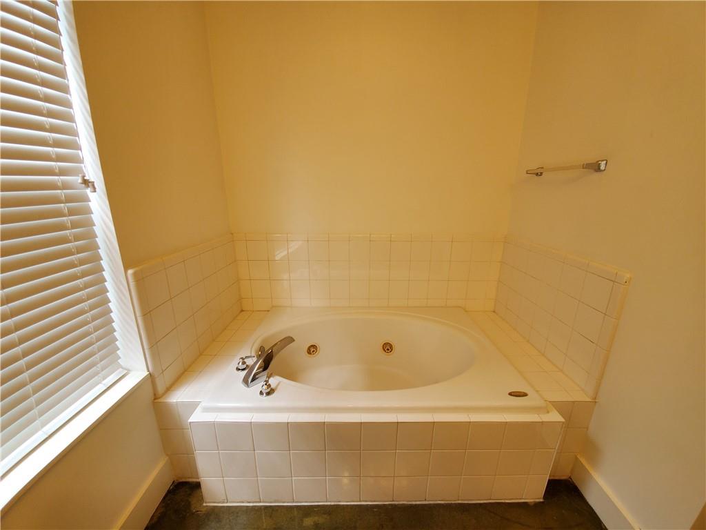 845 Spring Street Northwest, Unit 102 Atlanta, GA 30308 - Photo 14 of 25