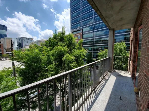 $2,395 | 845 Spring Street Northwest, Unit 102, Atlanta, GA 30308