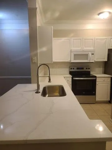 $1,750 | 1424 Telfair Way, Charleston, SC 29412