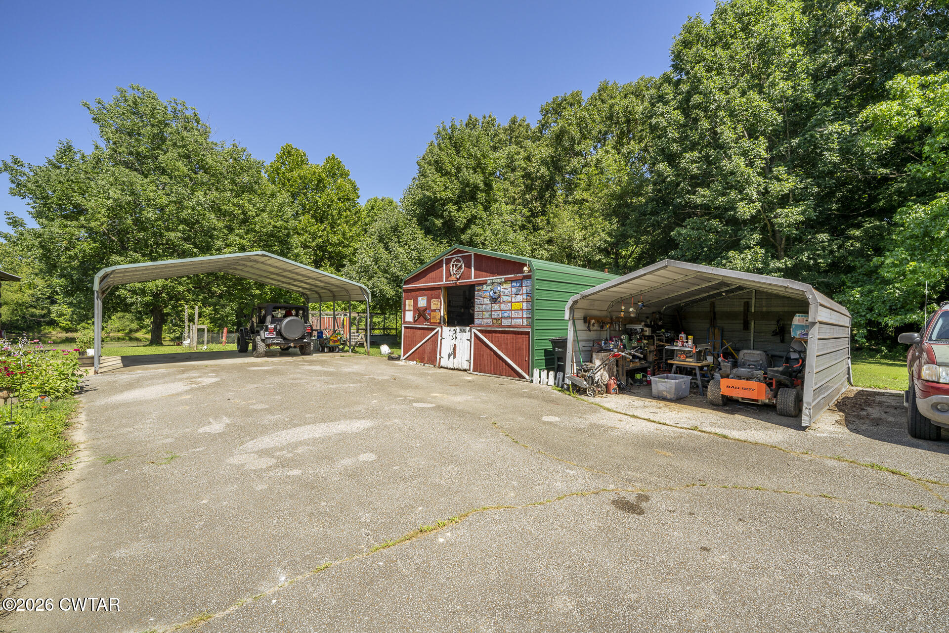 680 New Flanagan Road Lexington, TN 38351 - Photo 41 of 44 680 New Flanagan Rd Lexington TN-33