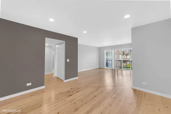 $2,195 | 4202 Central Road, Unit 1D, Glenview, IL 60025