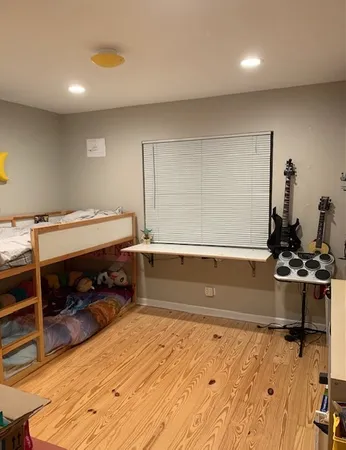 $2,300 | 4202 Central Road, Unit 1D, Glenview, IL 60025