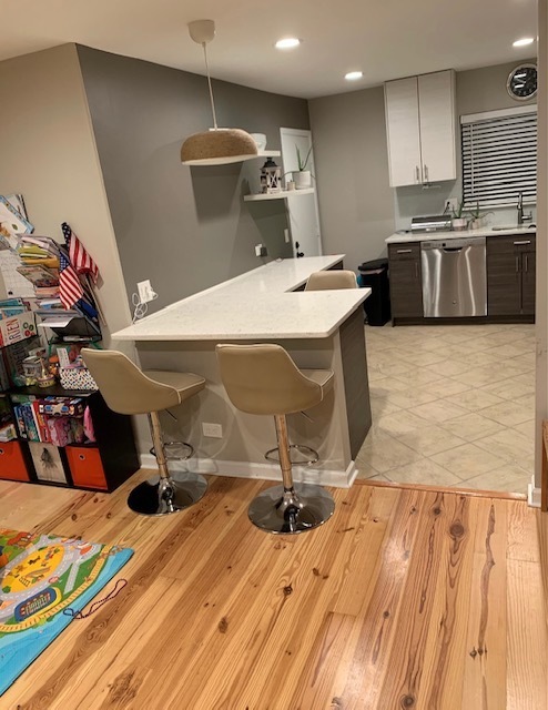 4202 Central Road, Unit 1D Glenview, IL 60025 - Photo 3 of 23