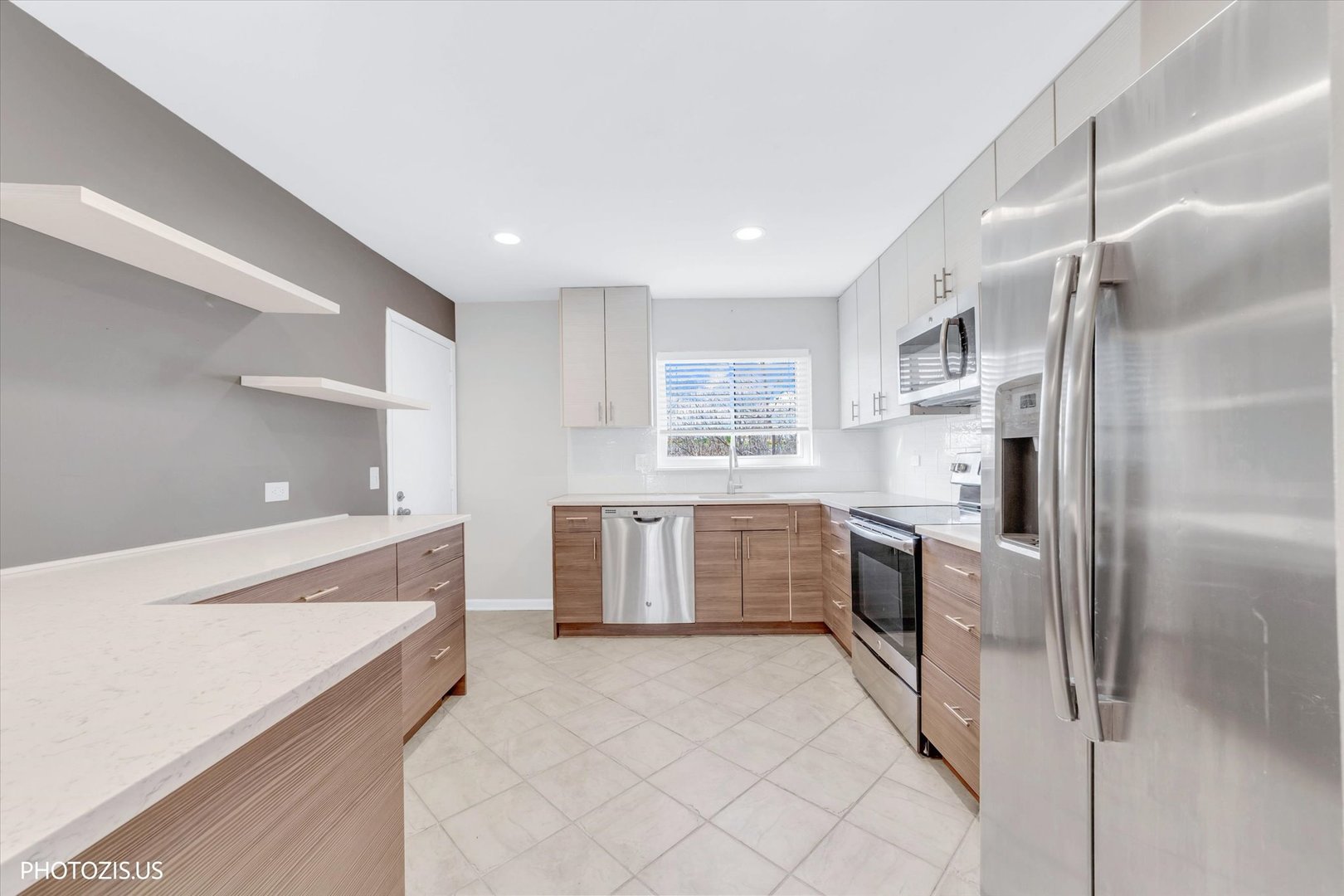 4202 Central Road, Unit 1D Glenview, IL 60025 - Photo 7 of 21