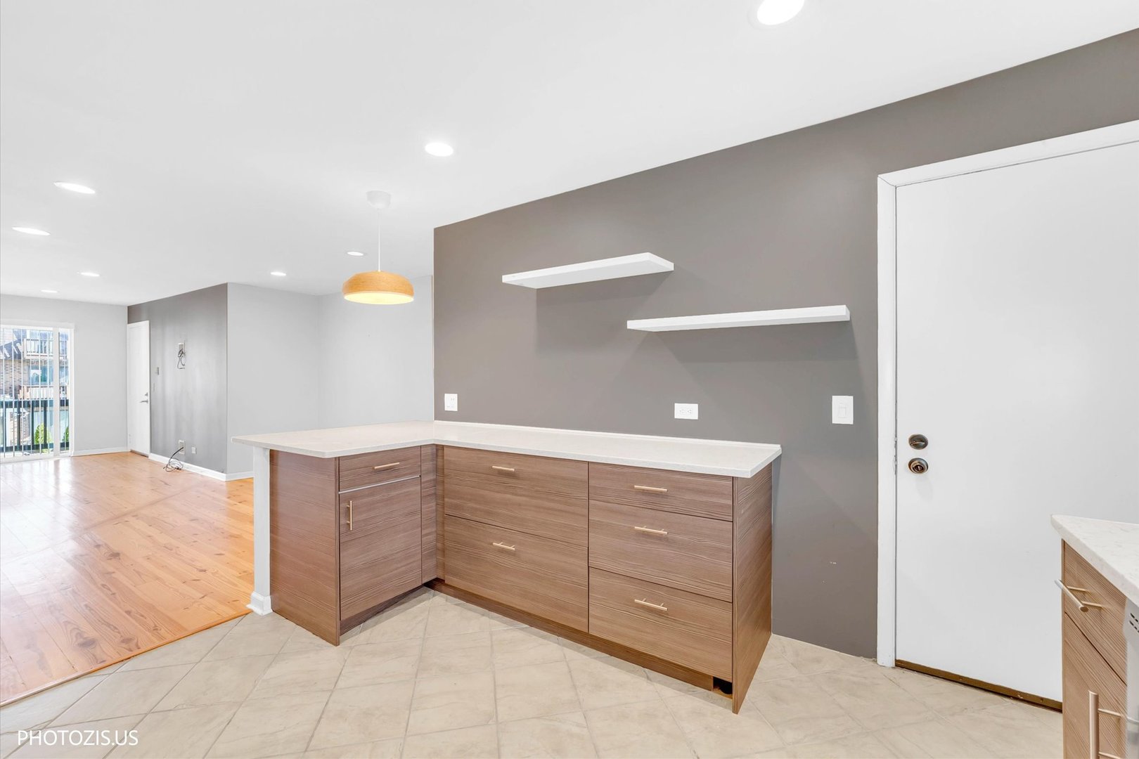 4202 Central Road, Unit 1D Glenview, IL 60025 - Photo 9 of 21