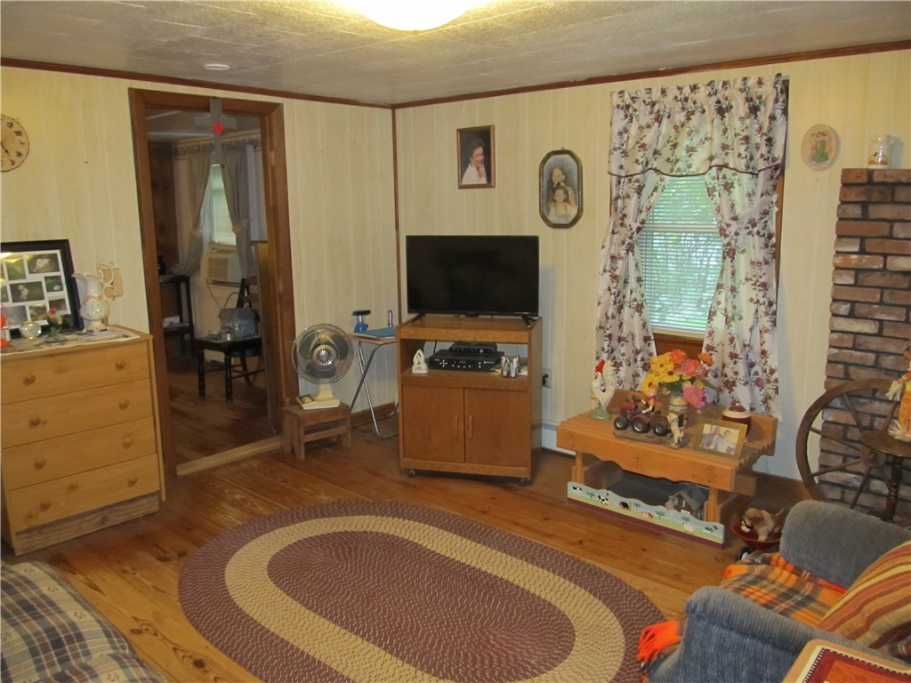 13 Mildred Road Glocester, RI 02814 - Photo 11 of 14
