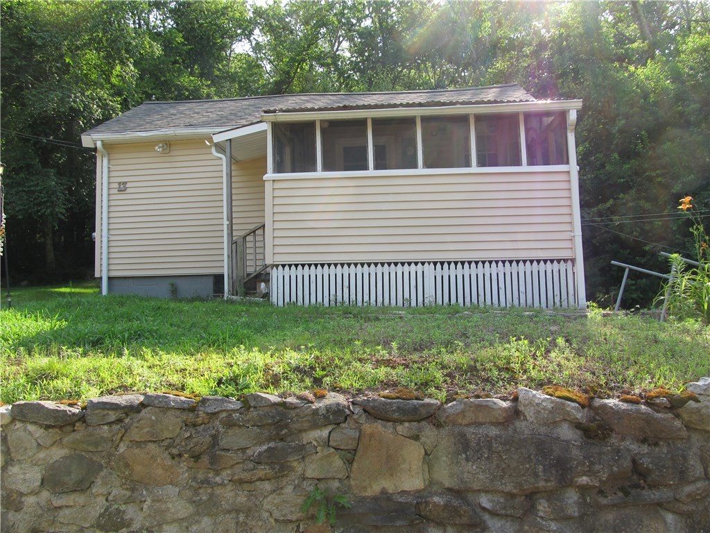 13 Mildred Road Glocester, RI 02814 - Photo 2 of 14