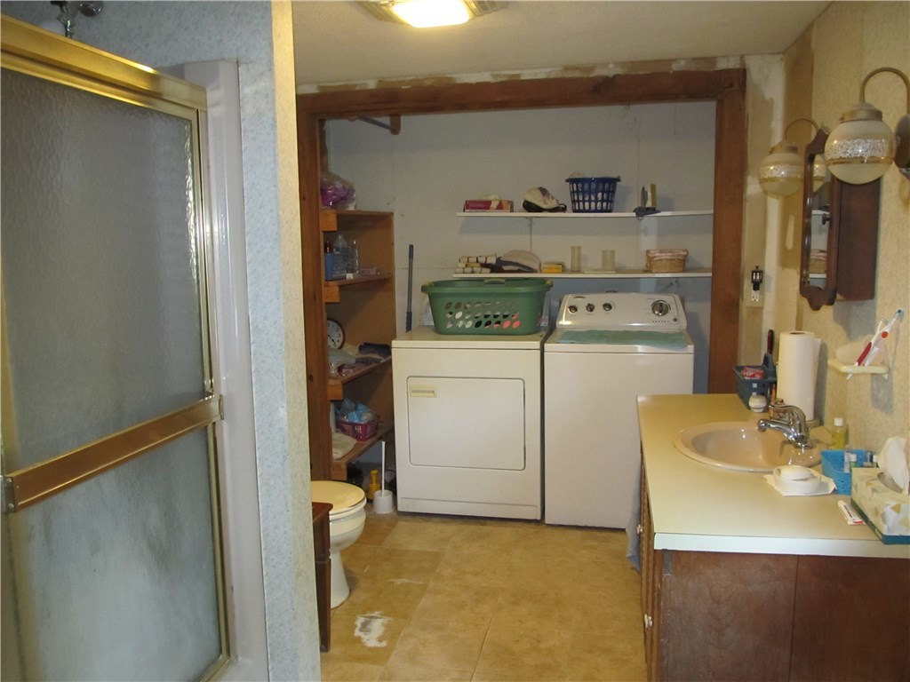 13 Mildred Road Glocester, RI 02814 - Photo 9 of 14