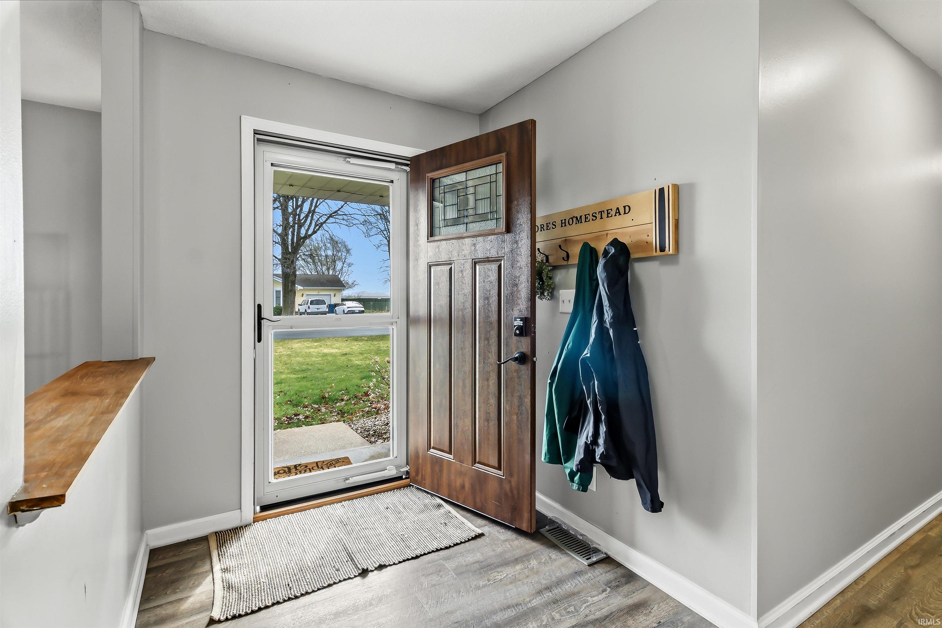 715 Laura Lane Sweetser, IN 46987 - Photo 3 of 36