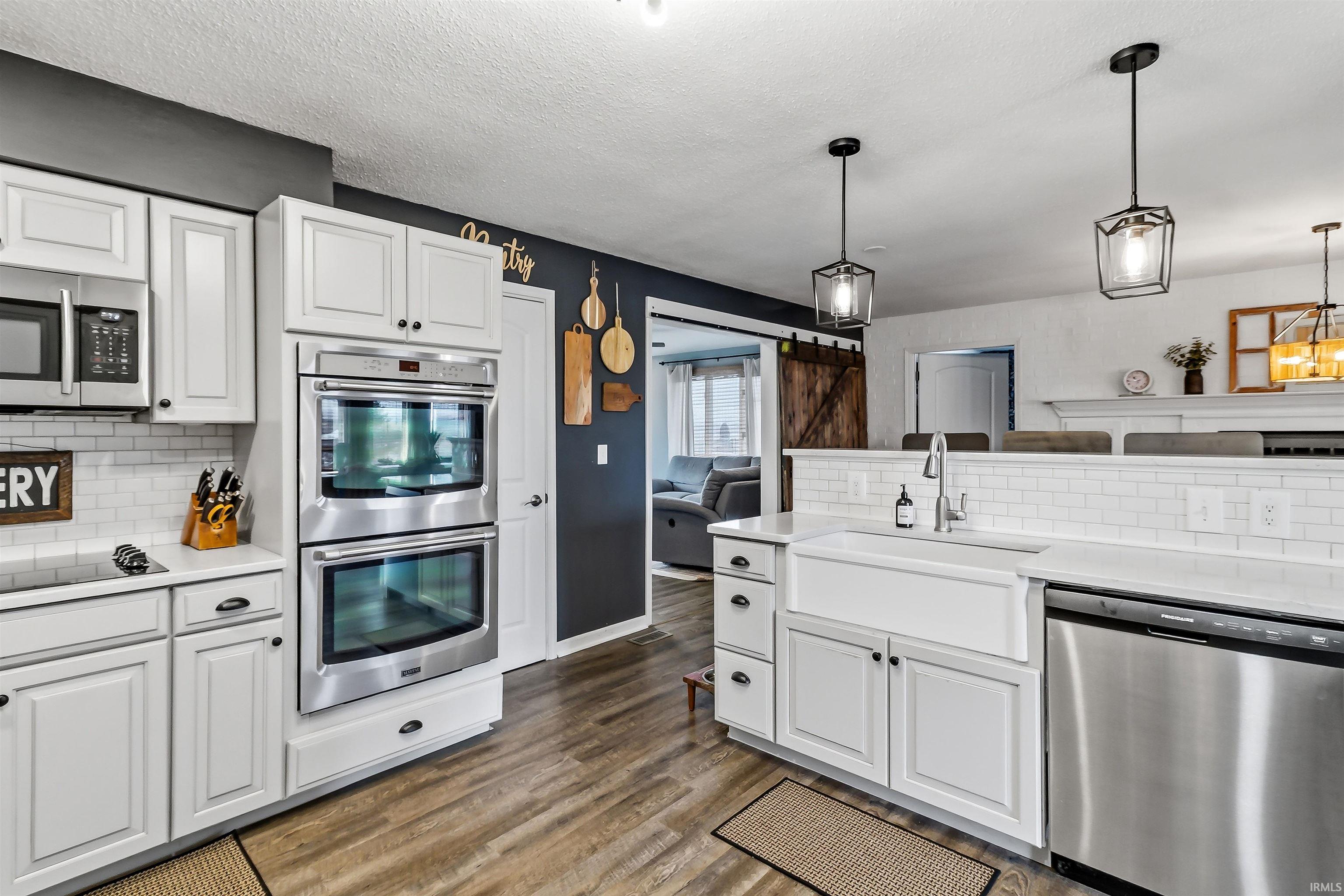 715 Laura Lane Sweetser, IN 46987 - Photo 10 of 36