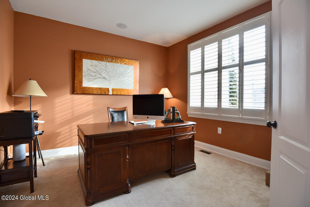 48 Stone Crest Drive Halfmoon, NY 12118 - Photo 30 of 70 31