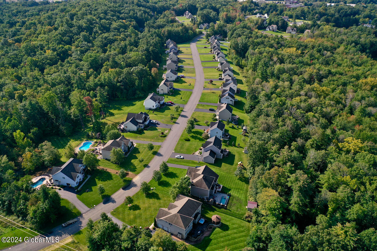 48 Stone Crest Drive Halfmoon, NY 12118 - Photo 65 of 70 78