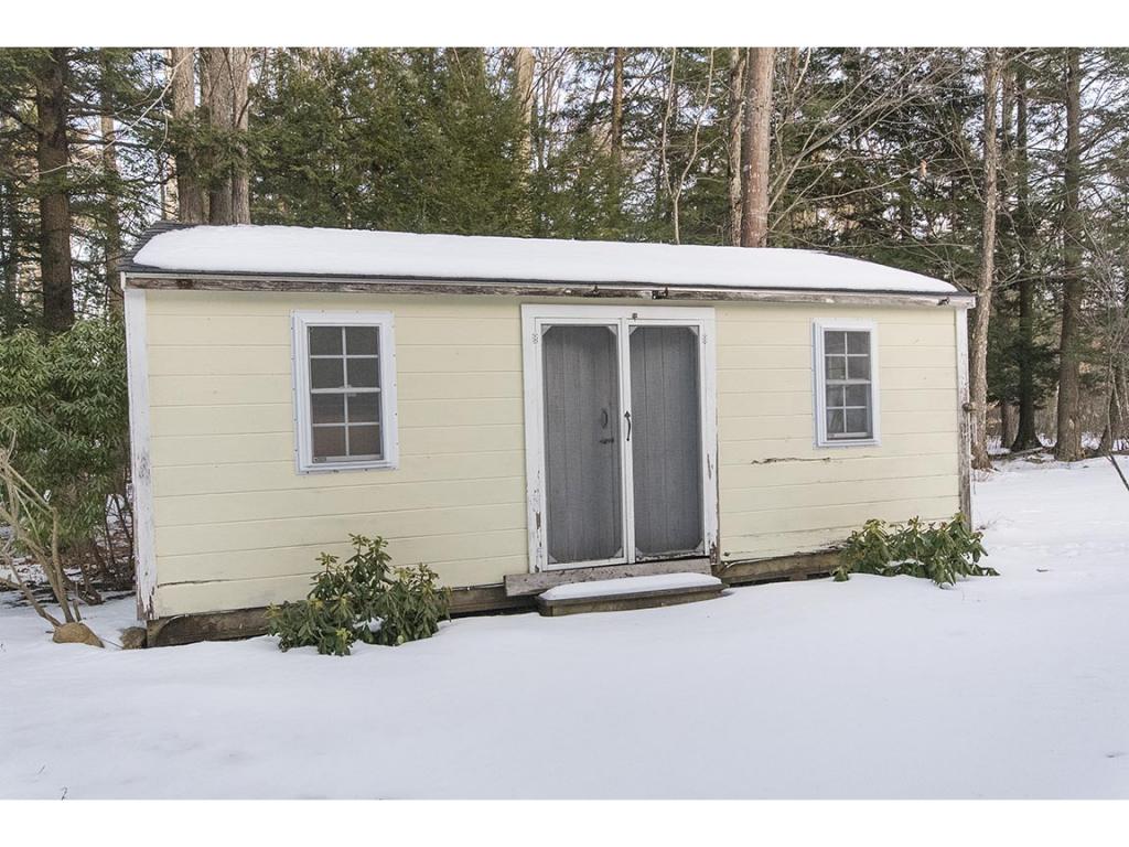 97 Royal Range Road Sandown, NH 03873 - Photo 34 of 36