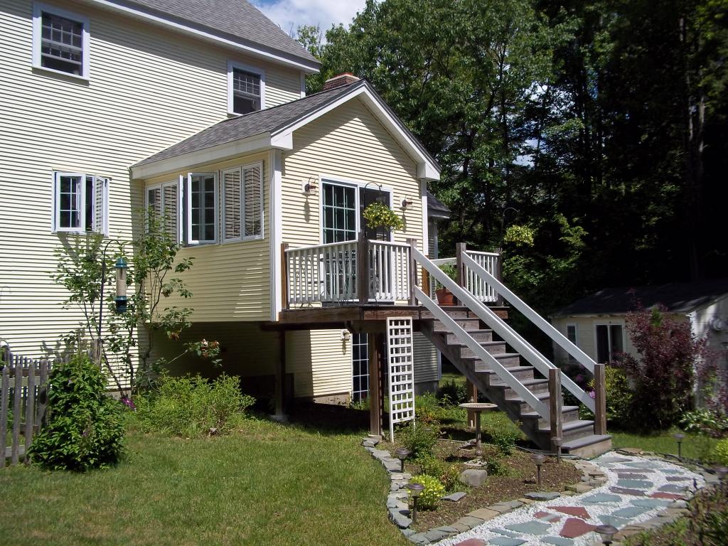 97 Royal Range Road Sandown, NH 03873 - Photo 9 of 36