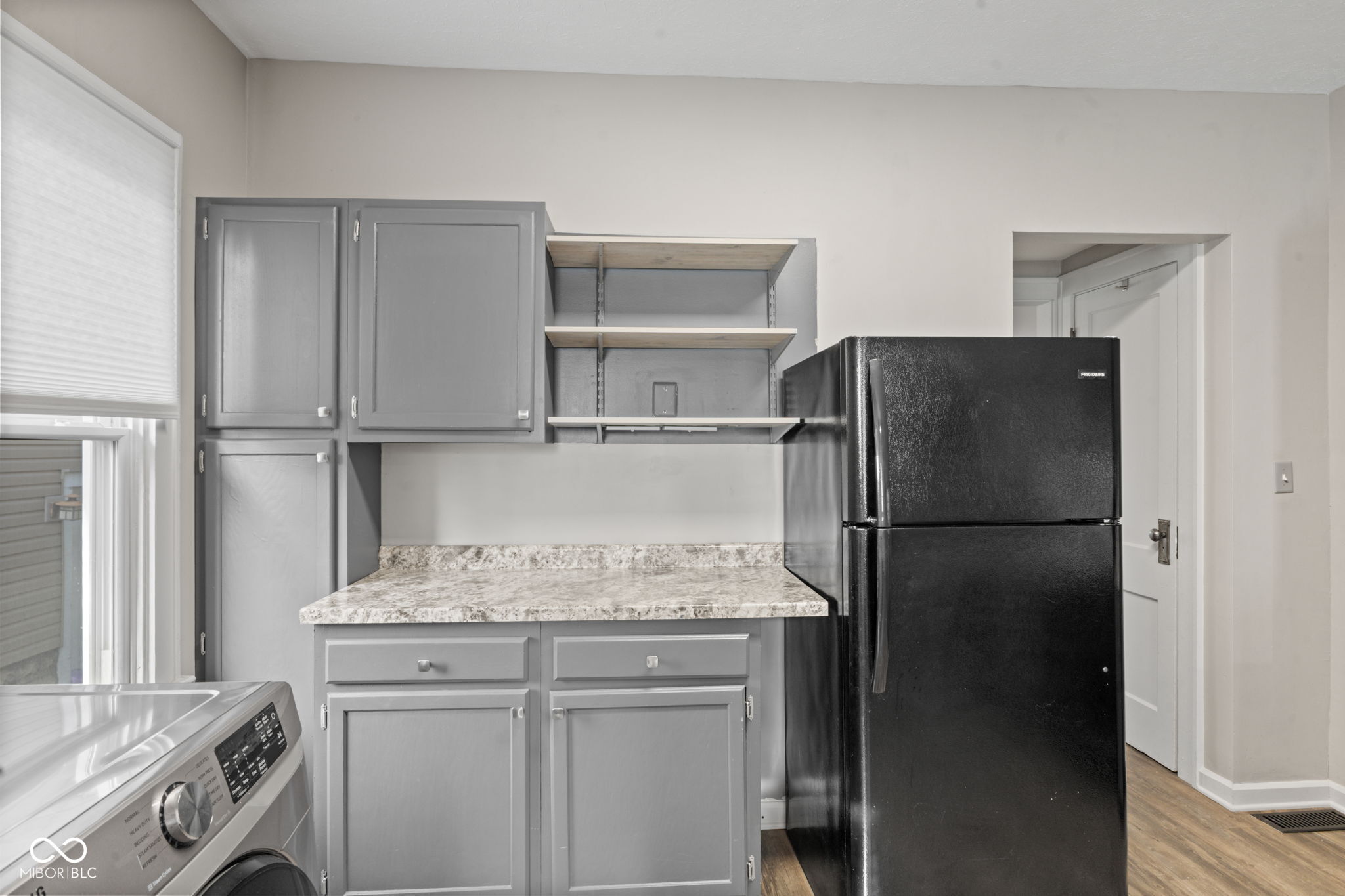 601 Wallace Avenue Indianapolis, IN 46201 - Photo 12 of 36