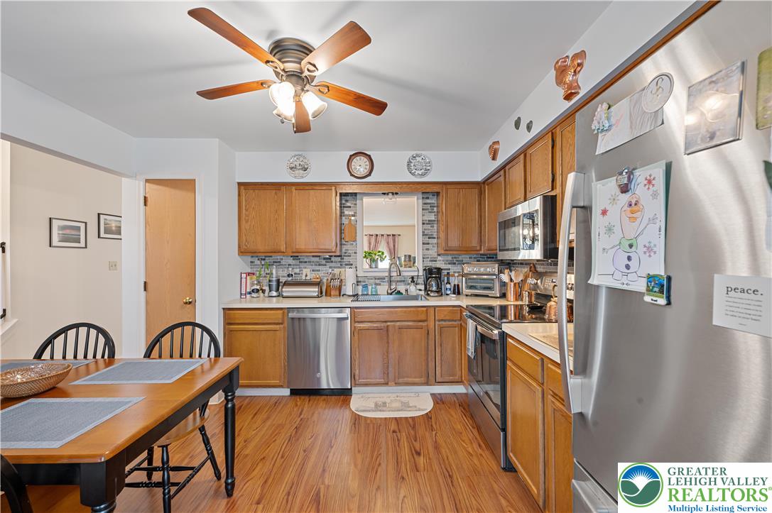 238 Flint Hill Road Alburtis, PA 18011 - Photo 7 of 24 Gallery Image 7
