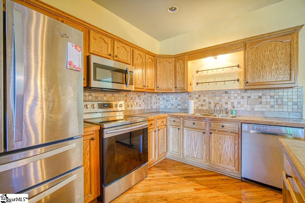 127 Post Oak Road Duncan, SC 29334 - Photo 9 of 27 Gallery Image 9