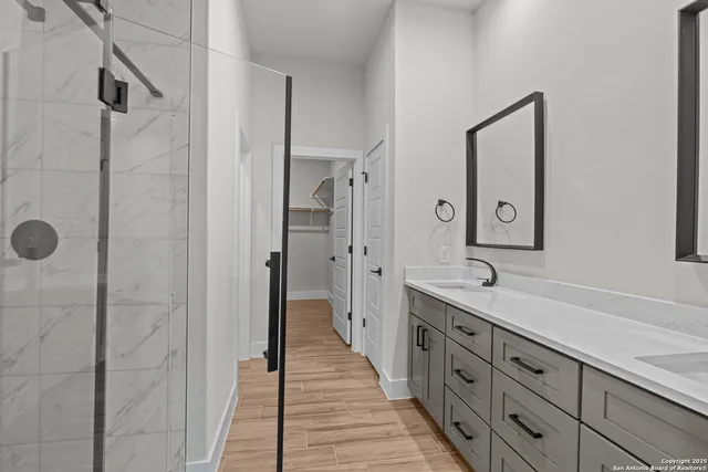 $448,000 | 103 Robert Sloan, Blanco, TX 78606