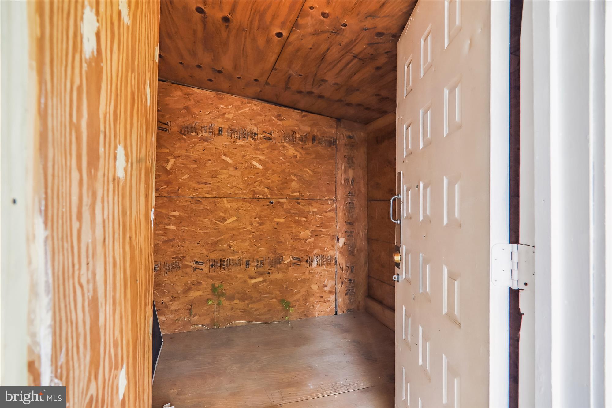 7717 Oxman Road Landover, MD 20785 - Photo 7 of 38 Shed