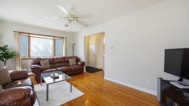 34 Arch Street Butler, NJ 07405 - Photo 7 of 30