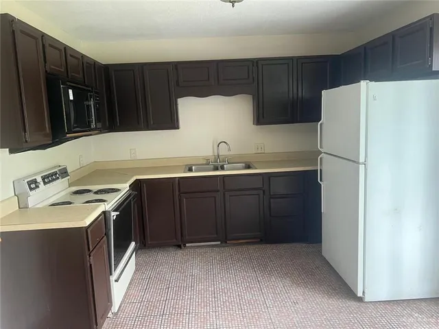 $850 | 2201 South Jackson Road, Unit P52, Pharr, TX 78577