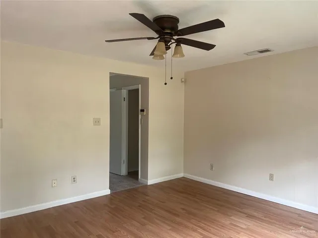 $850 | 2201 South Jackson Road, Unit P52, Pharr, TX 78577