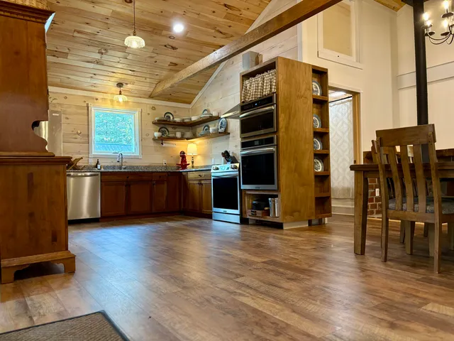 $349,900 | 89 Hall Hill Road, Dixfield, ME 04224