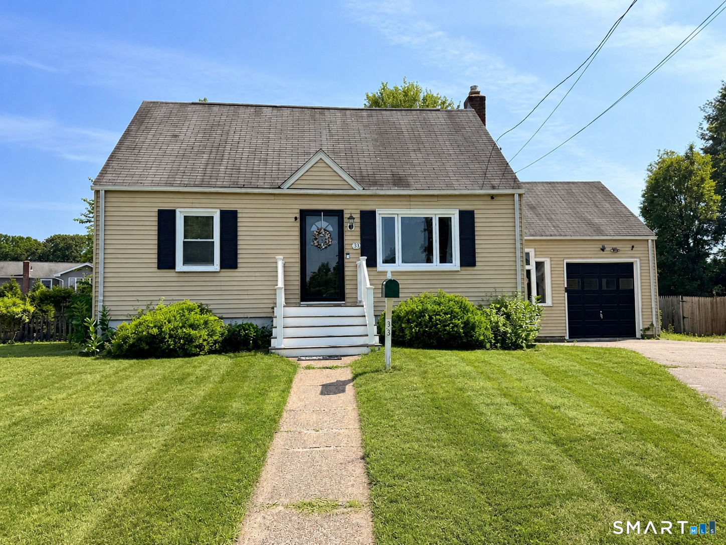33 Salem Road East Hartford, CT 06118 - Photo 1 of 24