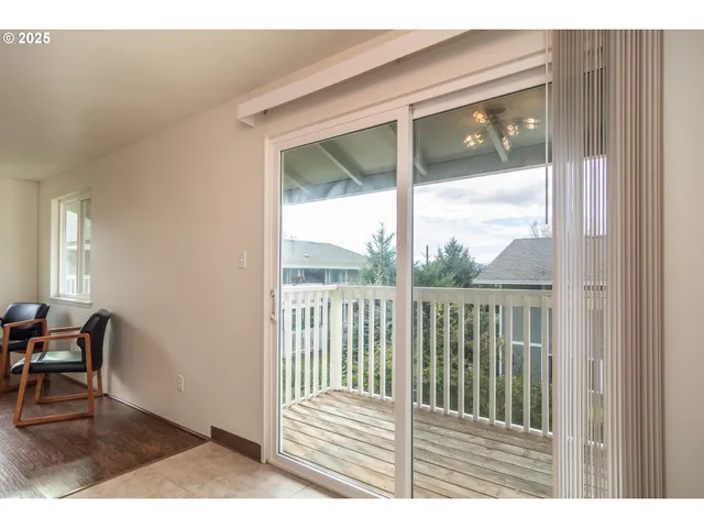 $117,990 | 885 Northeast Sunset Street, Unit 26, Roseburg, OR 97470